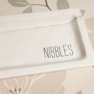 Pre-Loved Adorable Nibbles ceramic snack plate/trinket dish